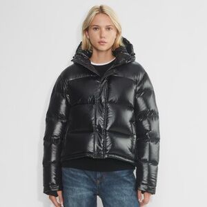 Super Puff Shorty Black Two toned puffer